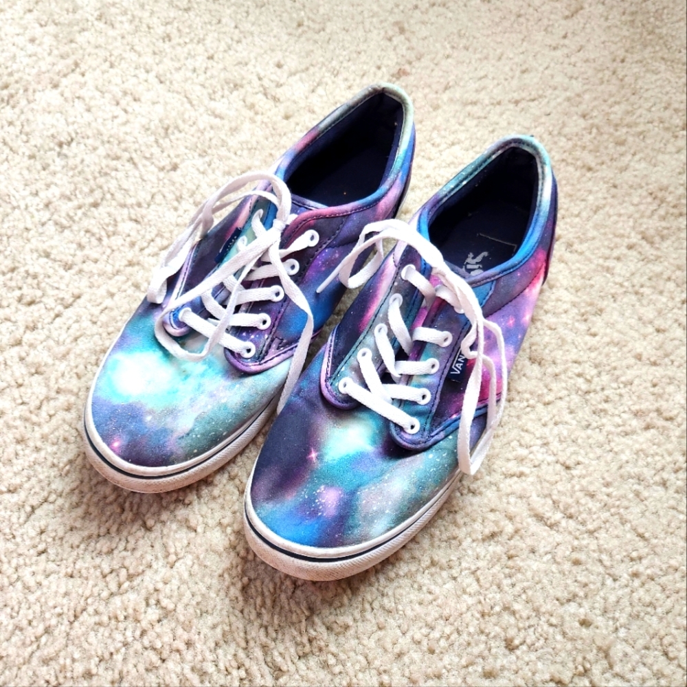 VANS Shoes Galaxy Stars Authentic Lo Pro Women's Size 7 Low Top Lace Up Sneaker